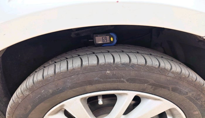 2013 Maruti Swift ZDI, Diesel, Manual, 1,77,472 km, tyre