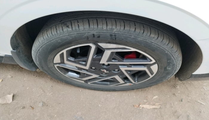 2024 Hyundai NEW I20 N LINE N8 1.0 TURBO DCT, Petrol, Automatic, 5,344 km, tyre