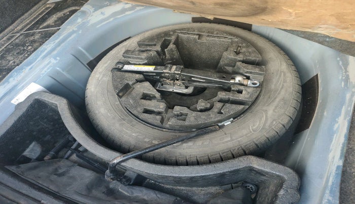 2019 Skoda Rapid AMBITION 1.5 TDI AT, Diesel, Automatic, 1,78,651 km, tyre