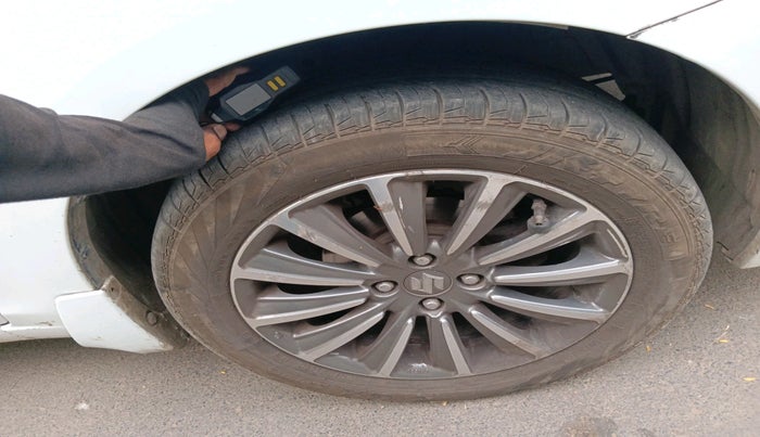 2019 Maruti Ciaz ALPHA 1.5 SHVS PETROL, Petrol, Manual, 1,39,307 km, tyre