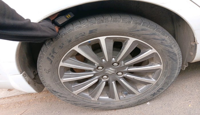 2019 Maruti Ciaz ALPHA 1.5 SHVS PETROL, Petrol, Manual, 1,39,307 km, tyre