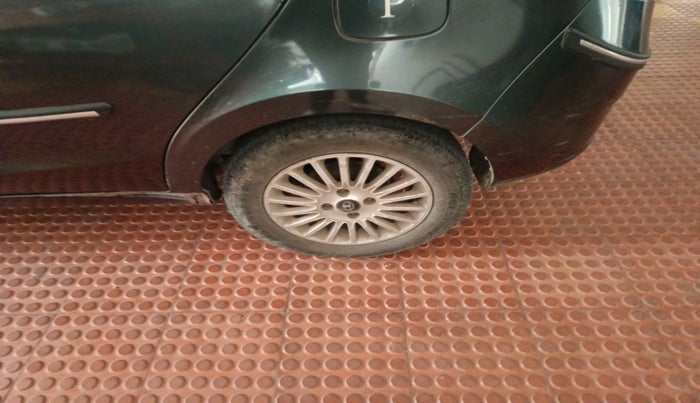 2015 Tata Zest XT PETROL, Petrol, Manual, 1,63,063 km, tyre