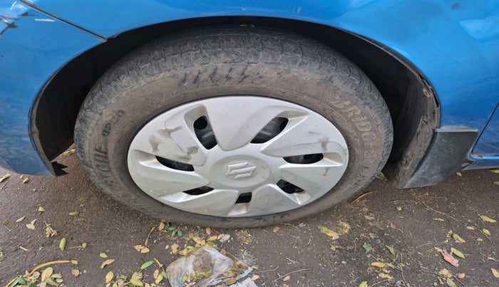 2015 Maruti Celerio VXI CNG, CNG, Manual, 84,584 km, tyre