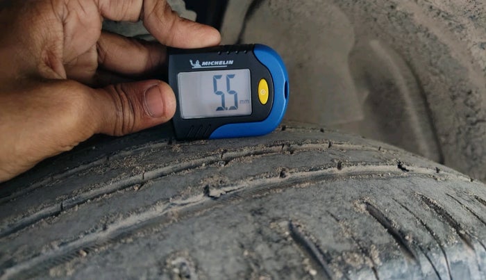 2022 Tata NEXON XZA PLUS DIESEL (L), Diesel, Automatic, 86,477 km, tyre