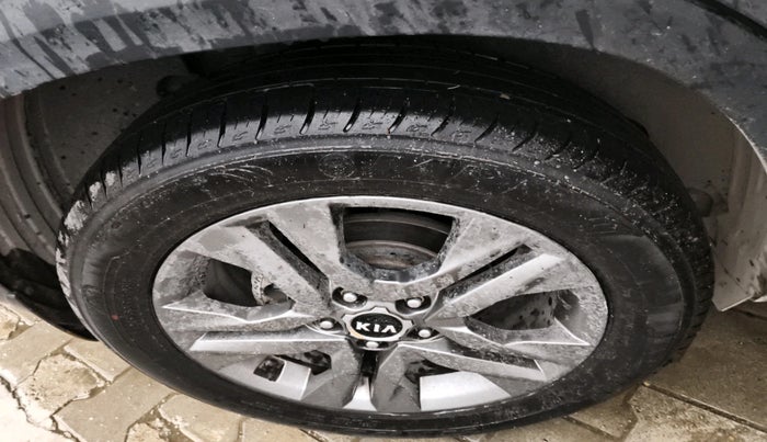 2020 KIA SELTOS HTX 1.5 PETROL, Petrol, Manual, 62,219 km, tyre