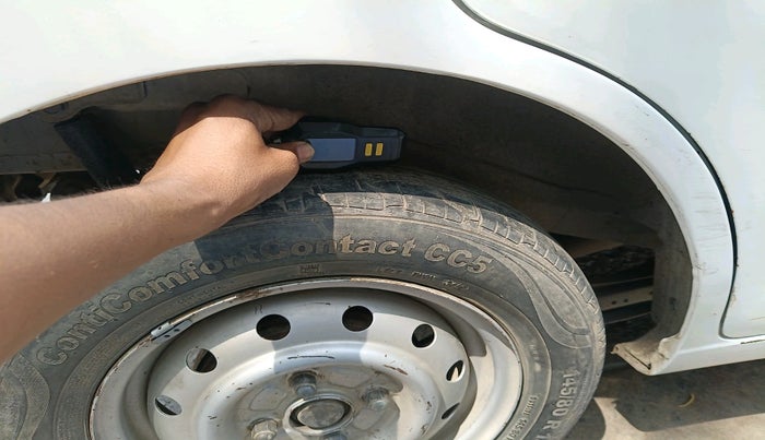 2012 Maruti Wagon R 1.0 LXI CNG, CNG, Manual, 1,30,105 km, tyre