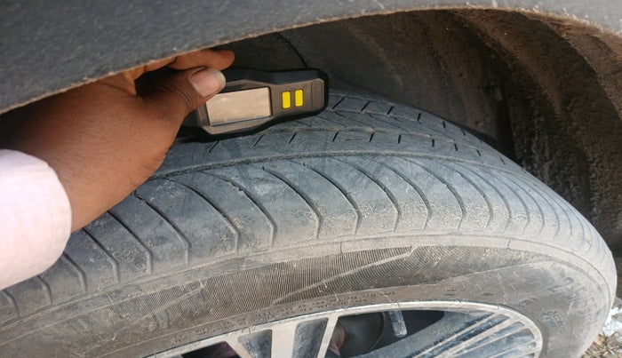 2024 Maruti Grand Vitara DELTA SMART HYBRID, Petrol, Manual, 44,204 km, tyre