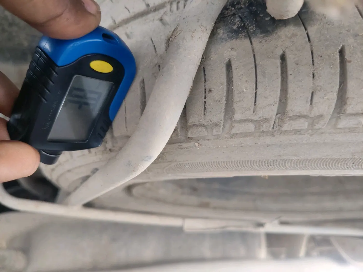 2018 Mahindra Kuv100 K2 TRIP CNG, CNG, Manual, 74,212 km, tyre