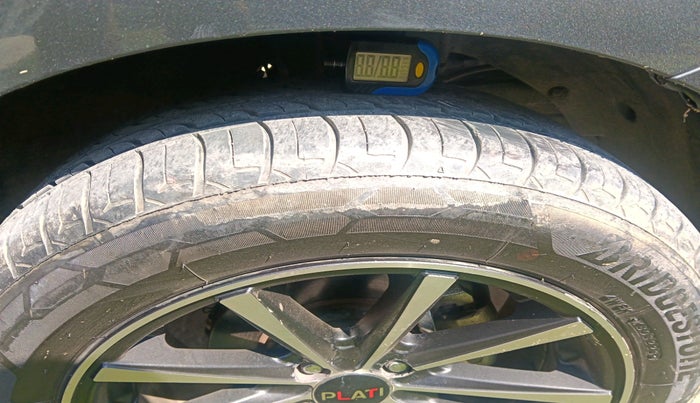 2023 Maruti Baleno ALPHA 1.2 AGS, Petrol, Automatic, 13,437 km, tyre