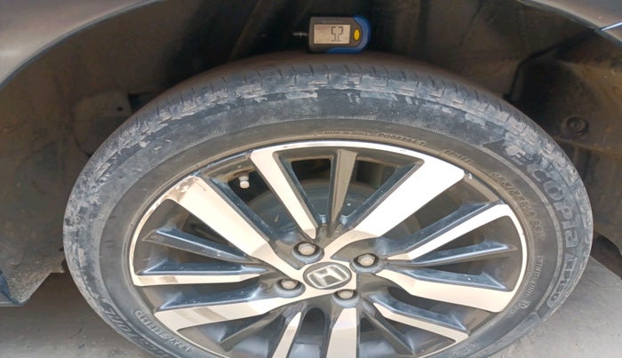 2022 Honda City 1.5L I-VTEC VX, Petrol, Manual, 48,280 km, tyre