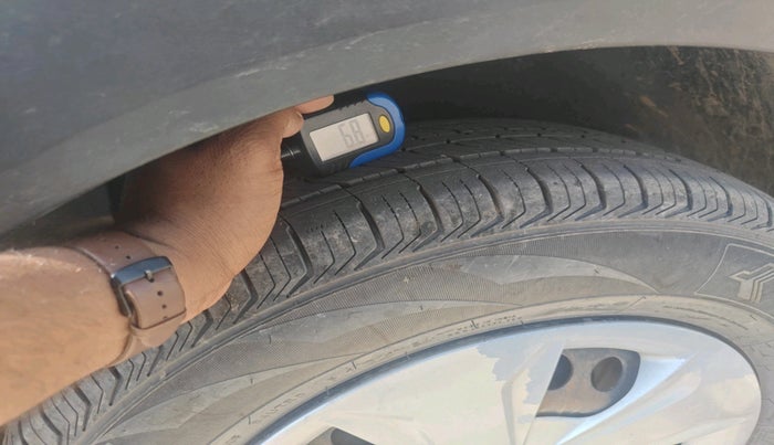 2018 Hyundai Creta E PLUS 1.6 PETROL, Petrol, Manual, 59,156 km, tyre