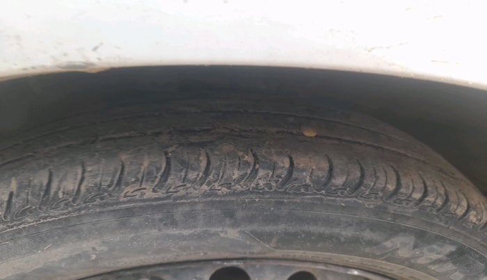 2013 Hyundai i20 MAGNA (O) 1.4 CRDI, Diesel, Manual, 41,591 km, tyre