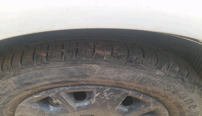 2013 Hyundai i20 MAGNA (O) 1.4 CRDI, Diesel, Manual, 41,591 km, tyre