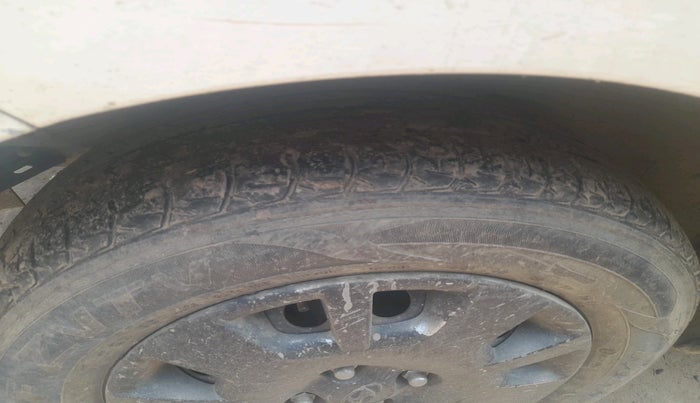 2013 Hyundai i20 MAGNA (O) 1.4 CRDI, Diesel, Manual, 41,591 km, tyre