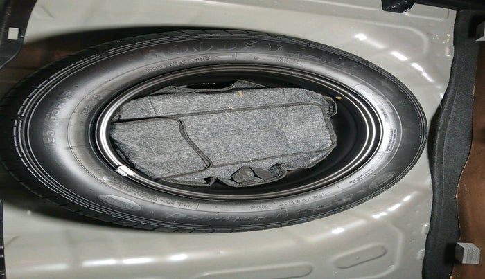 2021 KIA SONET HTX 1.0 IMT, Petrol, Manual, 26,238 km, tyre