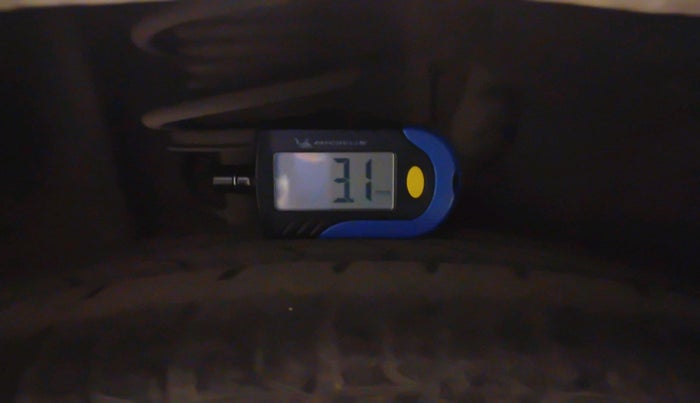 2017 Tata Tiago XZA PETROL, Petrol, Automatic, 28,292 km, tyre