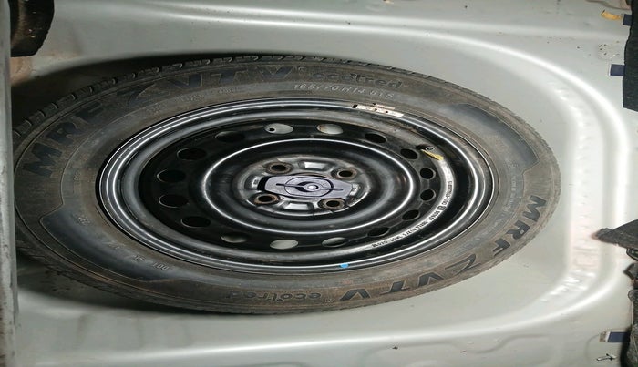 2024 Maruti New Wagon-R VXI 1.0, Petrol, Manual, 35,051 km, tyre