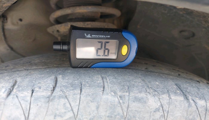 2021 KIA SONET HTX 1.0 IMT, Petrol, Manual, 81,114 km, tyre