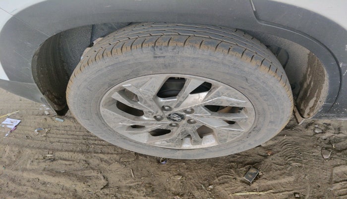 2021 Hyundai Creta SX 1.5 DIESEL, Diesel, Manual, 97,100 km, tyre