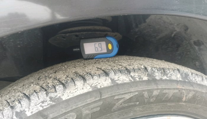 2024 Honda Amaze 1.2L I-VTEC VX, Petrol, Manual, 7,621 km, tyre