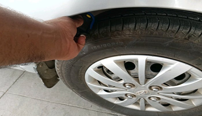 2014 Hyundai i10 SPORTZ 1.1, Petrol, Manual, 1,13,349 km, tyre