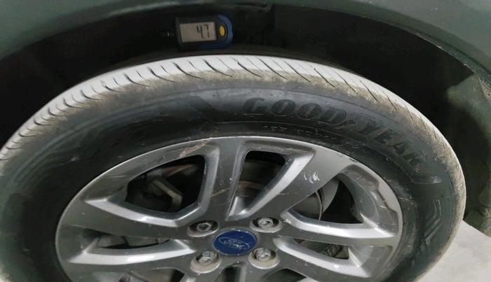 2018 Ford FREESTYLE TITANIUM 1.2 PETROL, Petrol, Manual, 76,989 km, tyre