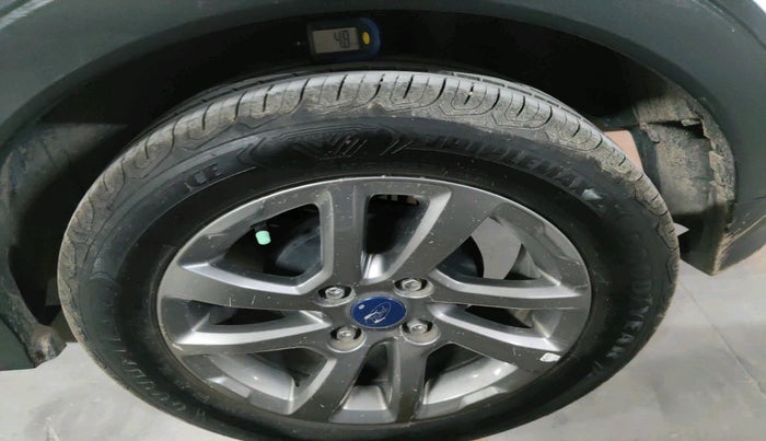 2018 Ford FREESTYLE TITANIUM 1.2 PETROL, Petrol, Manual, 76,989 km, tyre