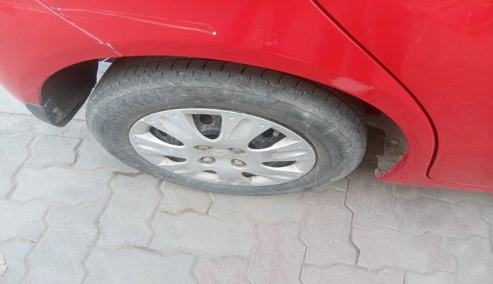 2013 Honda Brio S MT, Petrol, Manual, 65,653 km, tyre