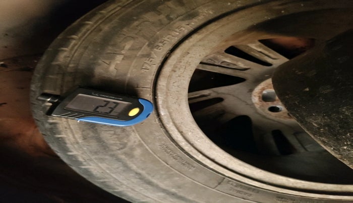 2015 Honda Jazz 1.2L I-VTEC V, Petrol, Manual, 76,703 km, tyre