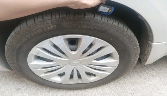 2014 Maruti Ertiga VXI, Petrol, Manual, 81,494 km, tyre