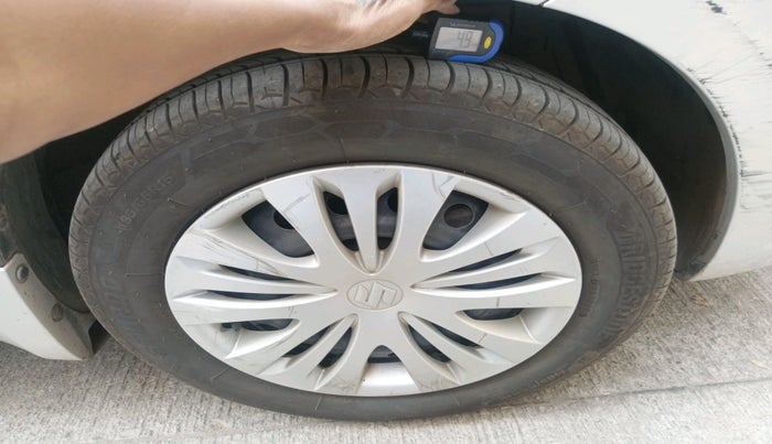 2014 Maruti Ertiga VXI, Petrol, Manual, 81,494 km, tyre