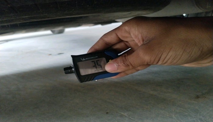 2023 KIA CARENS PRESTIGE 1.5 PETROL 7 STR, Petrol, Manual, 74,124 km, tyre