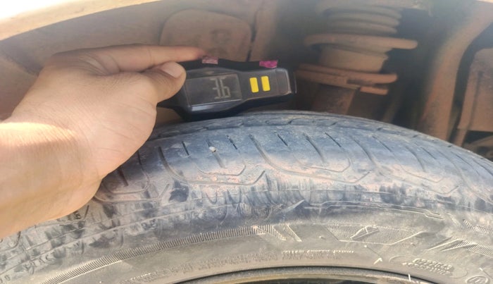 2022 Tata Tiago XT CNG, CNG, Manual, 40,290 km, tyre