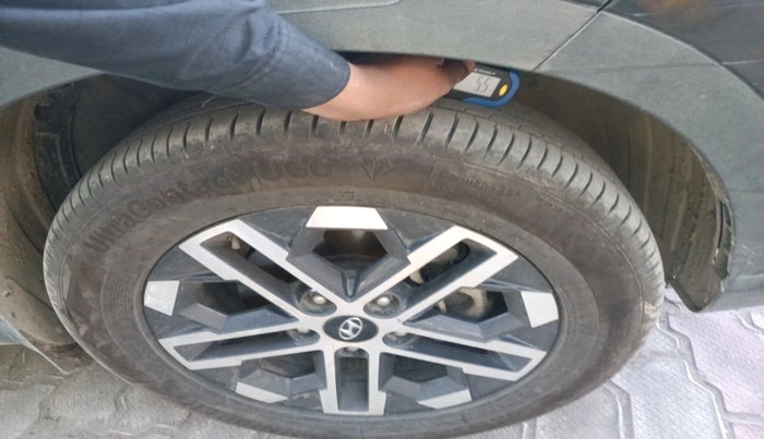 2022 Hyundai VENUE SX (O) 1.5 CRDI, Diesel, Manual, 1,22,166 km, tyre