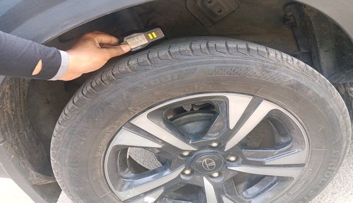 2024 Tata NEXON Fearless Plus S 1.2 Revotron 7DCA Dark Edition, Petrol, Automatic, 34,766 km, tyre