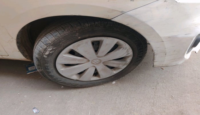 2017 Maruti Ertiga VDI SHVS, Diesel, Manual, 85,036 km, tyre