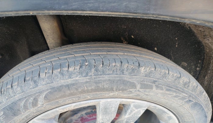 2016 Maruti Vitara Brezza ZDI PLUS, Diesel, Manual, 55,875 km, tyre