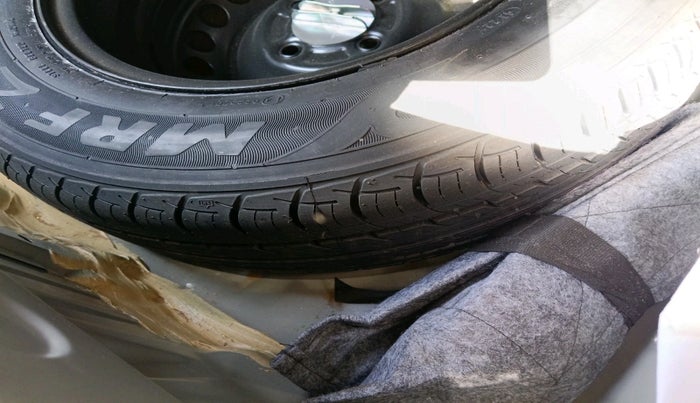 2022 Honda Amaze 1.2L I-VTEC VX CVT, Petrol, Automatic, 35,311 km, tyre