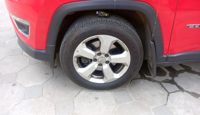 2018 Jeep Compass LIMITED 1.4 PETROL AT, Petrol, Automatic, 65,472 km, tyre