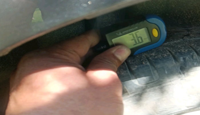 2018 Maruti Ciaz DELTA 1.5 SHVS MT PETROL, Petrol, Manual, 1,39,295 km, tyre