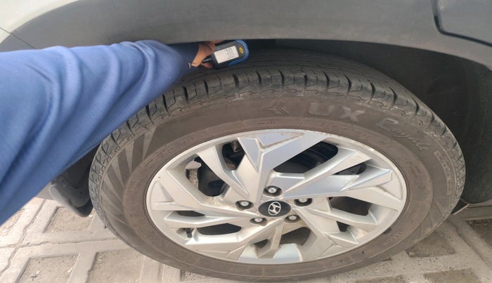 2022 Hyundai Creta SX 1.5 PETROL, Petrol, Manual, 31,918 km, tyre