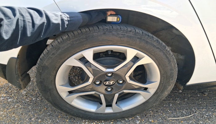 2025 Hyundai NEW I20 SPORTZ 1.2 IVT, Petrol, Automatic, 11,463 km, tyre