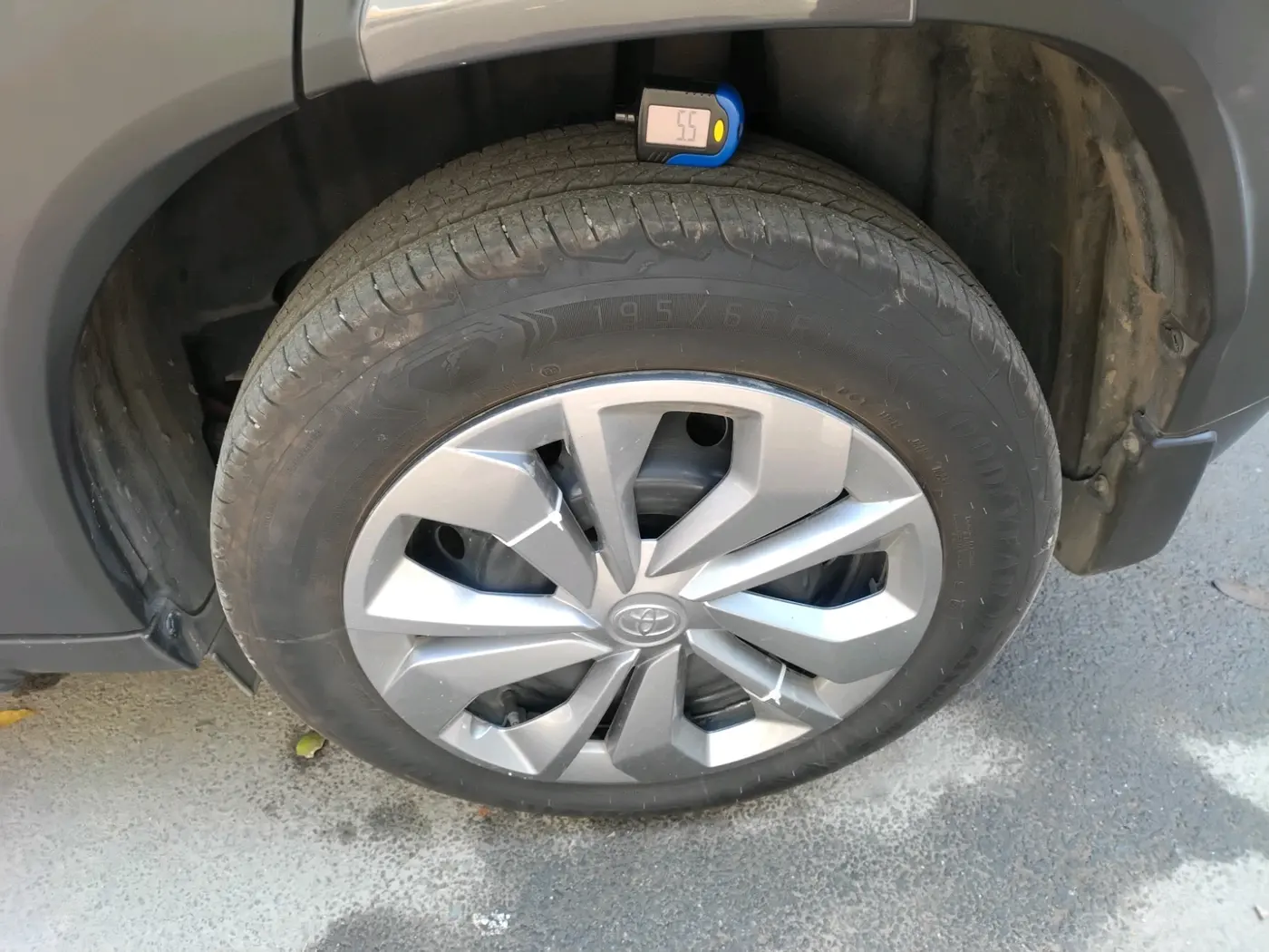 2025 Toyota Urban Cruiser Taisor E 1.2 CNG MT, CNG, Manual, 9,191 km, tyre