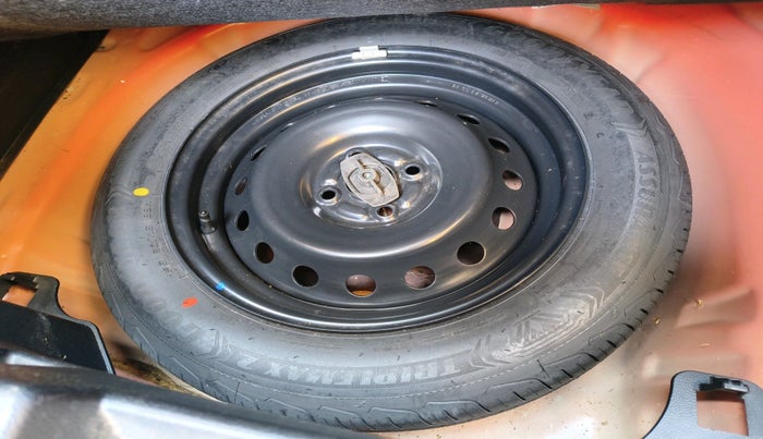 2024 Toyota Urban Cruiser Taisor V 1.0 Petrol AT, Petrol, Automatic, 18,884 km, tyre