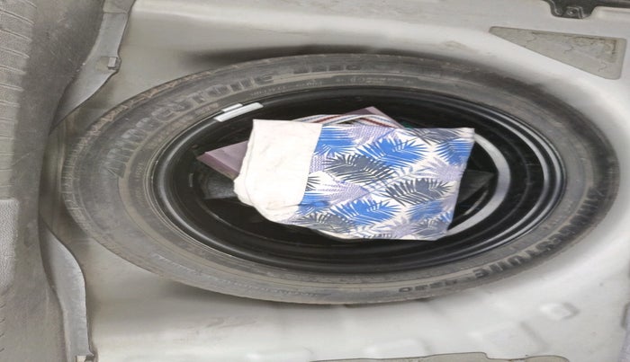 2015 Hyundai Elite i20 ASTA 1.4 CRDI, Diesel, Manual, 58,168 km, tyre