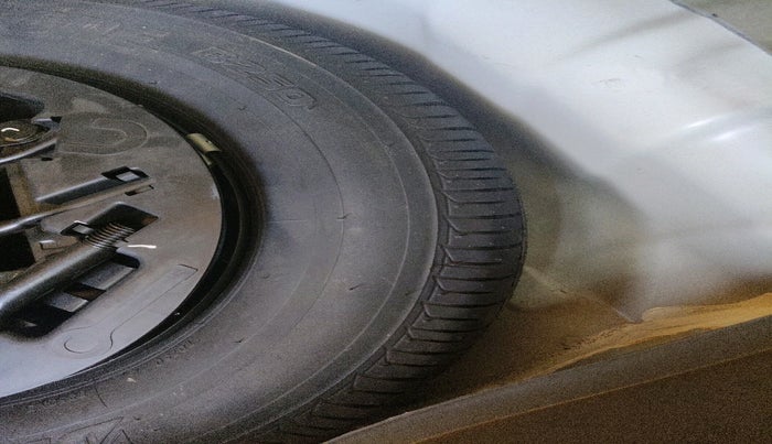 2012 Hyundai i10 MAGNA 1.2, Petrol, Manual, 42,001 km, tyre