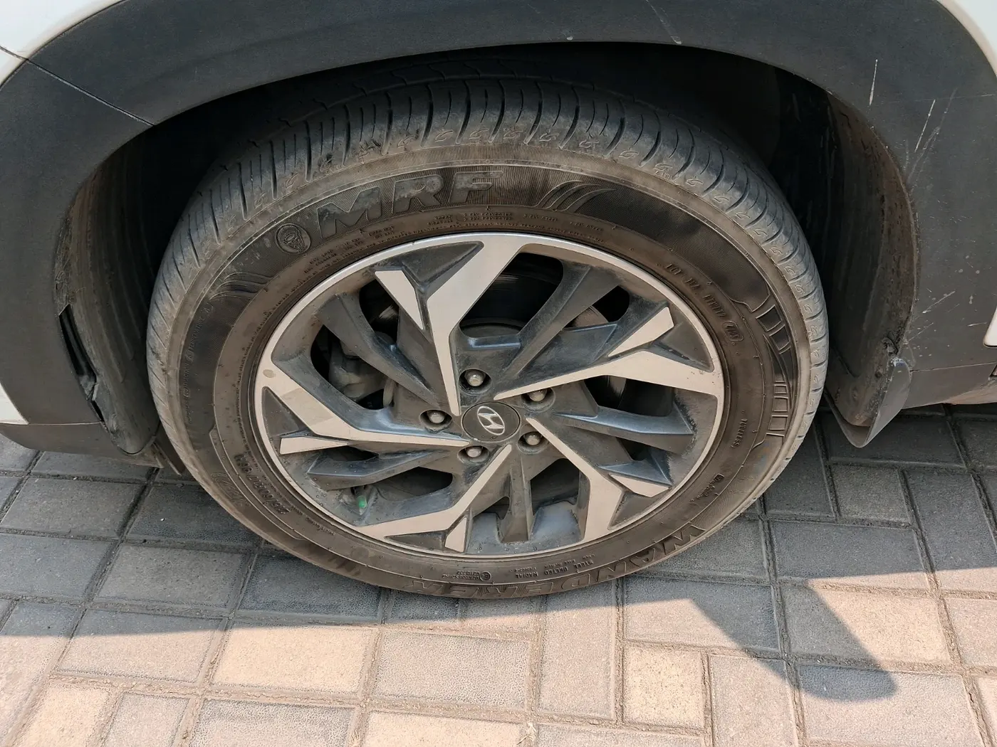 2020 Hyundai Creta SX (O) AT 1.5 DIESEL, Diesel, Automatic, 1,30,508 km, tyre