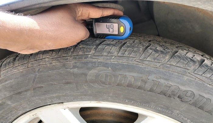 2012 Volvo XC 90 D5 AWD, Diesel, Automatic, 2,21,316 km, tyre