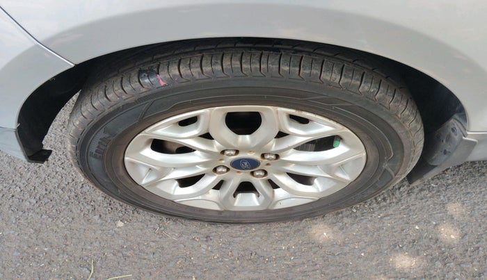 2016 Ford Ecosport TITANIUM 1.5L PETROL AT, Petrol, Automatic, 61,898 km, tyre