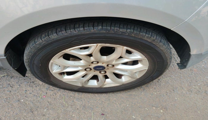 2016 Ford Ecosport TITANIUM 1.5L PETROL AT, Petrol, Automatic, 61,898 km, tyre